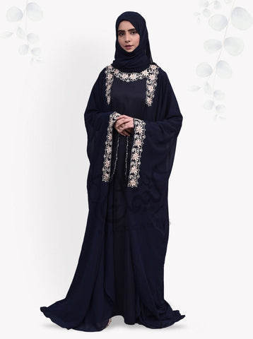 Niesha Abaya