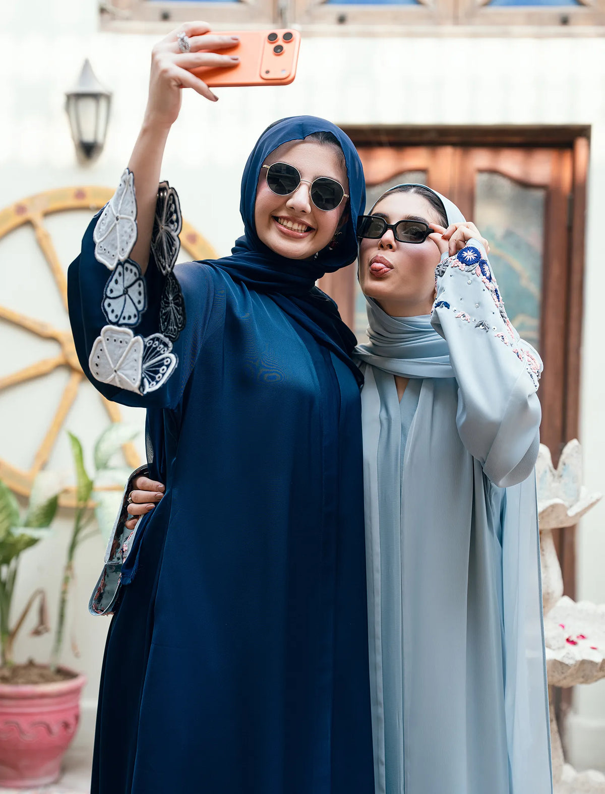 Floral Elara Abaya - Navy Blue