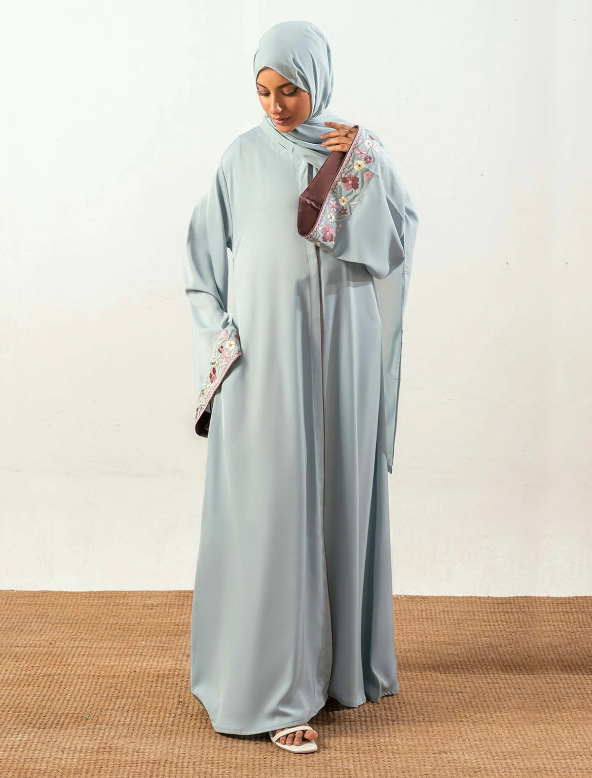 Bloom Abaya Set - Ice Blue
