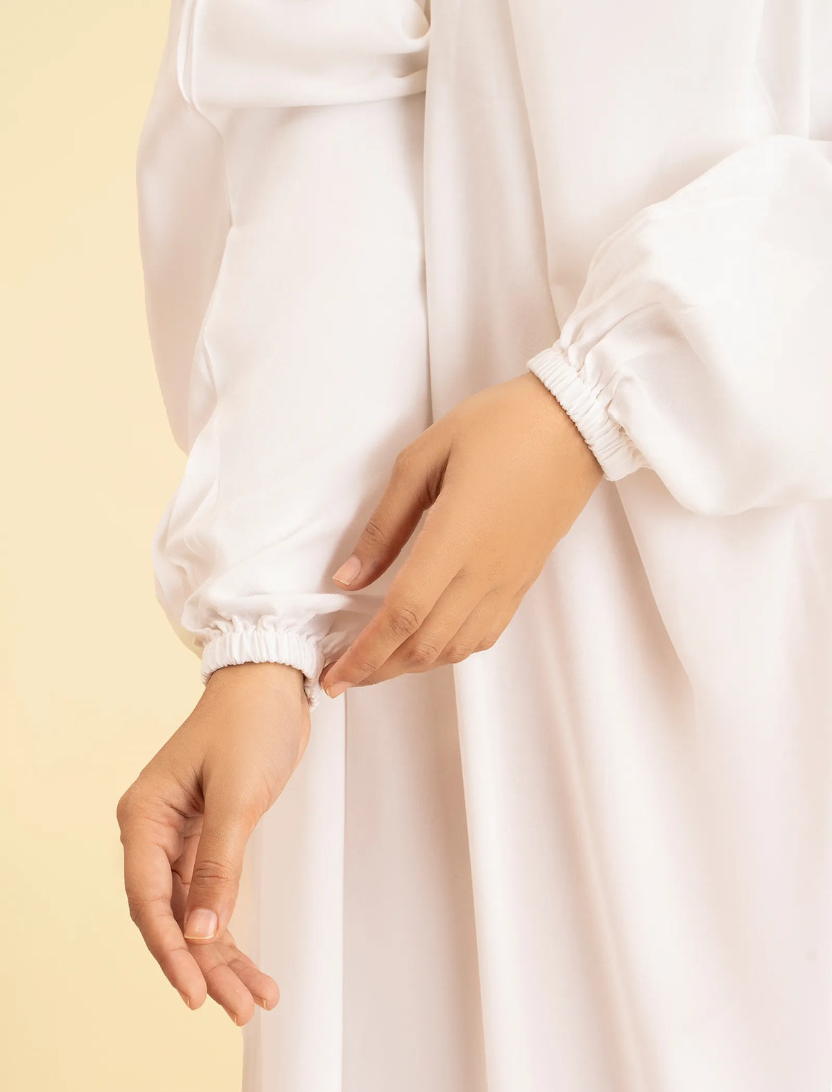 1- Piece Prayer Fit - White