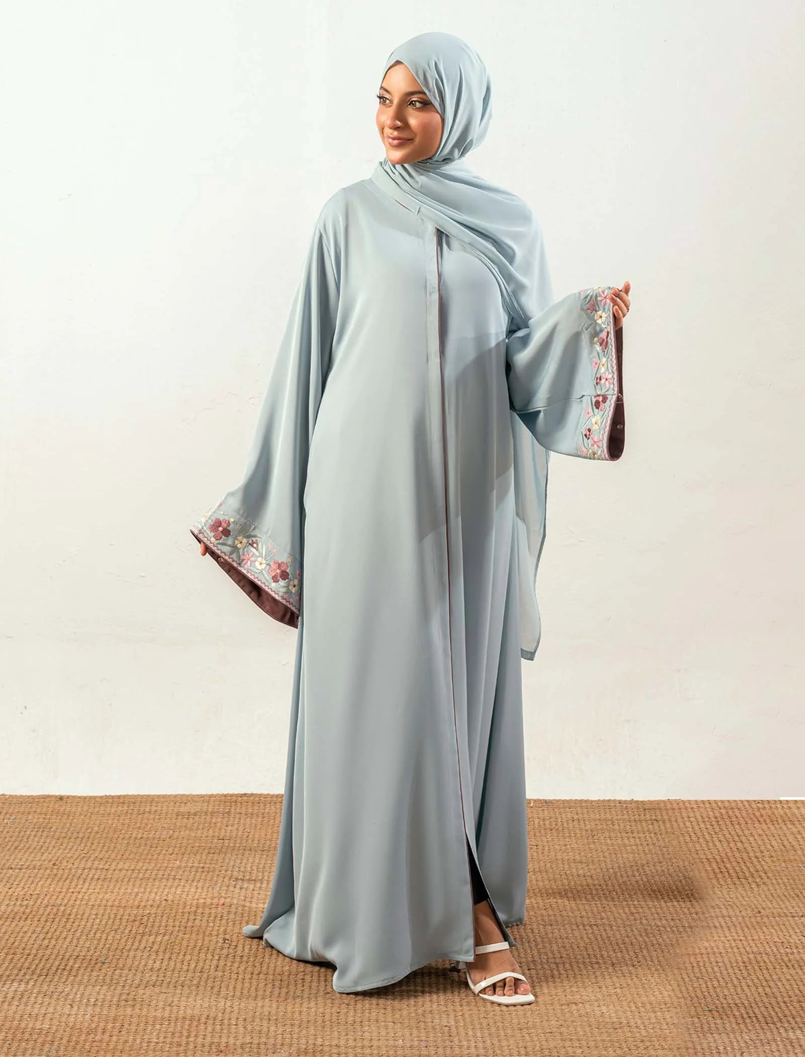 Bloom Abaya Set - Ice Blue