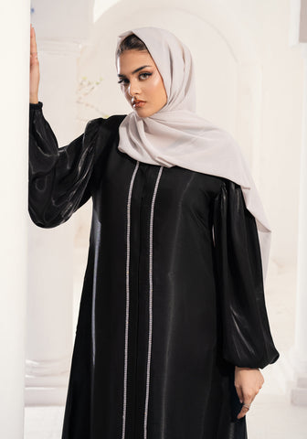 Reeh Lava Silk Embellished Abaya (Black)