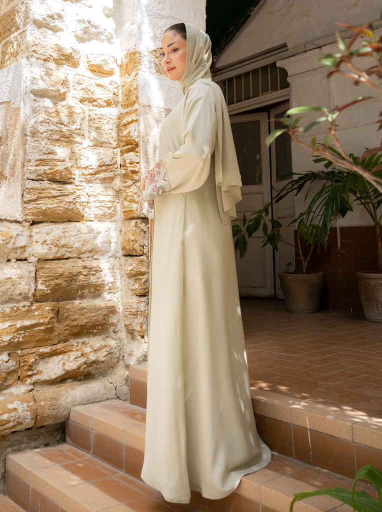 Ruqa Abaya